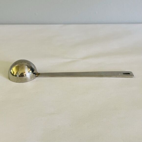 Vollrath 1 Tablespoon Round Heavy Duty Stainless Steel Measuring Spoon 47076 - Picture 4 of 5